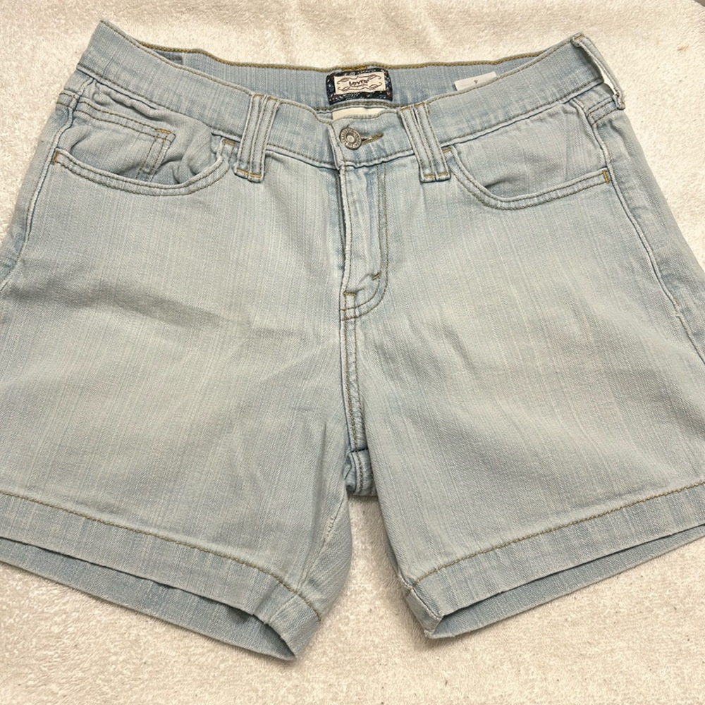 Levi Strauss & Co Women Jean Shirts Size 4